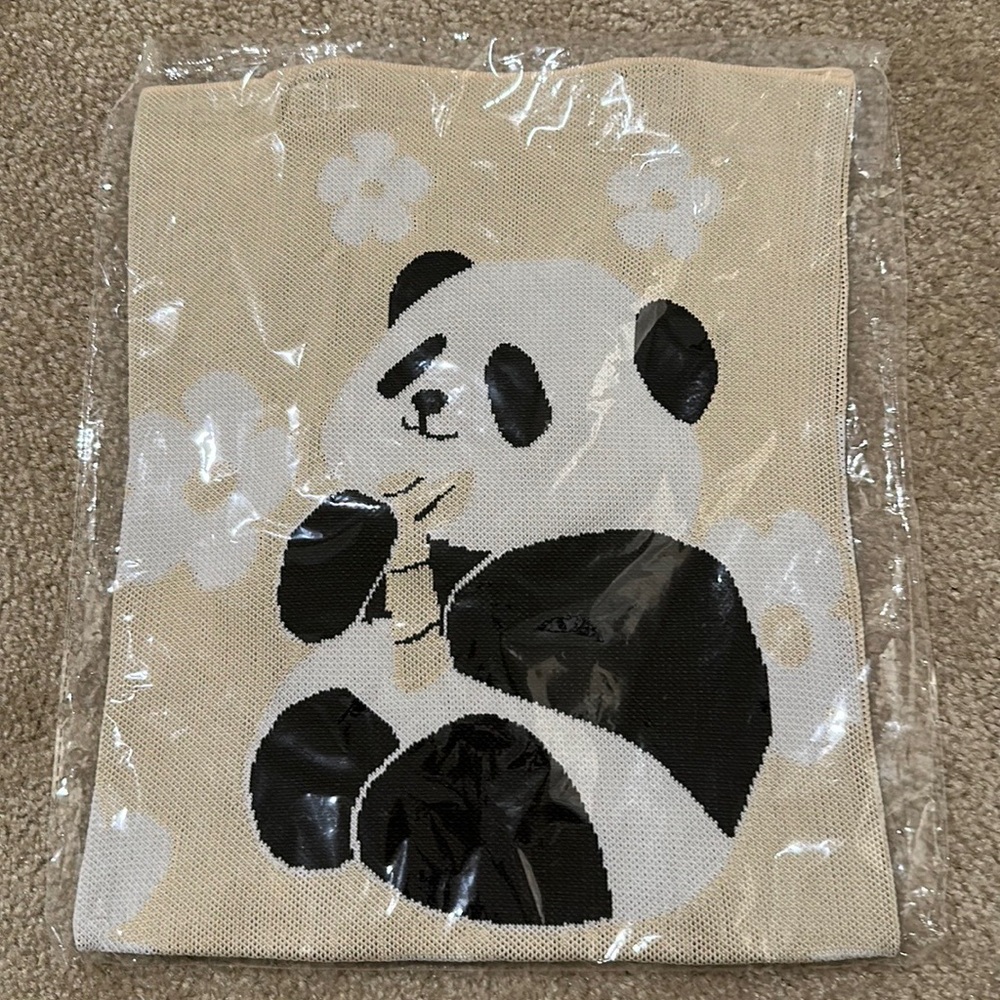 panda knit tote bag